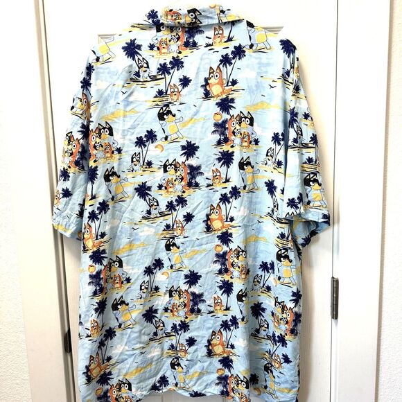 Bluey‎ Family Men’s Button Down Hawaiian Shirt 3XL Blue Beach Surf - Picture 4 of 4